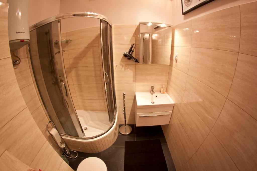 Da Vinci Apartment Cracovia Exterior foto